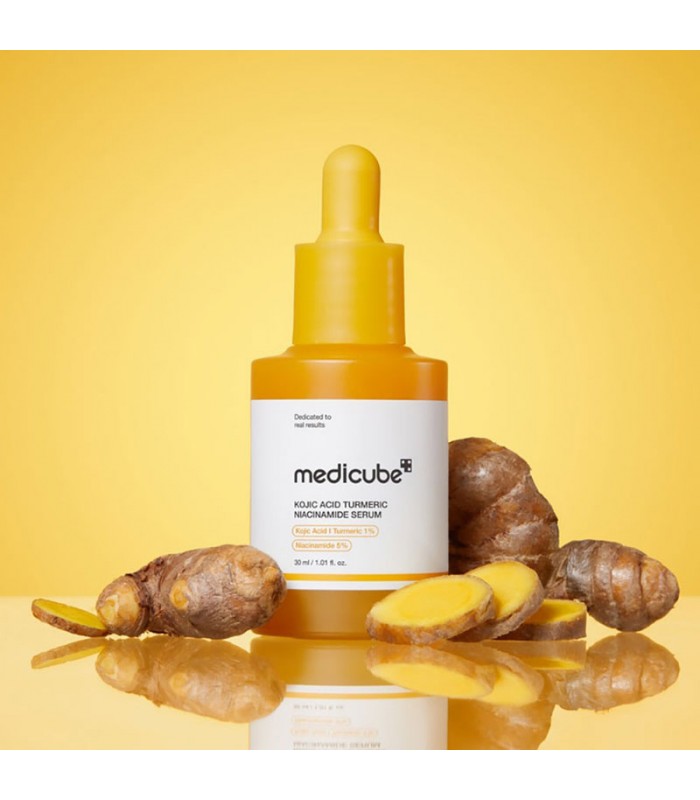 MEDICUBE Kojic Acid Turmeric Niacinamide Serum 30ml – Serum Antimanchas e Iluminador Para Rostro